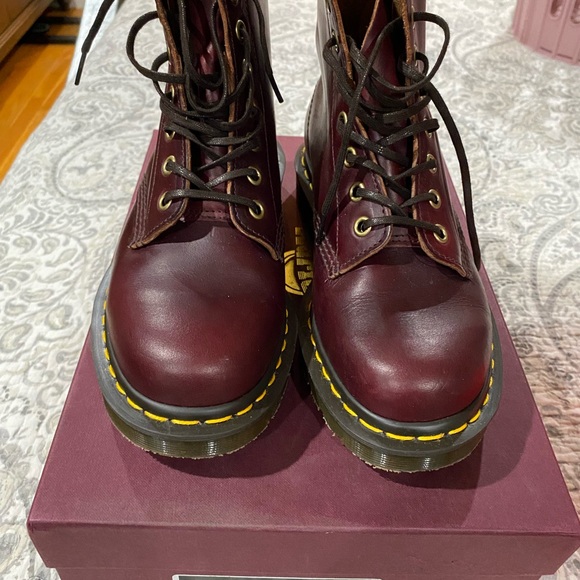 Dr. Martens Shoes - Made in England Dr Martens 1460